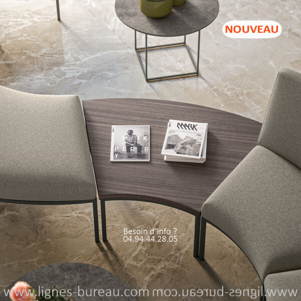 Table basse courbe modulaire pour banquette d’accueil Sweet